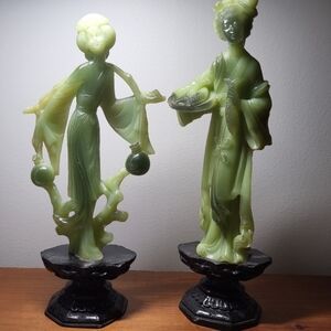 Vintage Jade Intricate Hand Carved Asian Lady Figurines Retro Made In Italy MCM